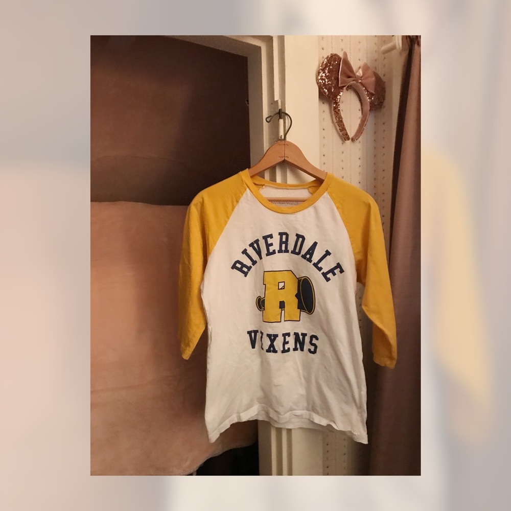 Jrs. RIVERDALE HBIC Baseball Tee // Large